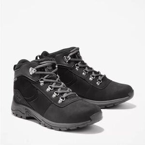 New - Timberland Women's MT. Maddsen Mid Waterproof Hiking Boots - Black - 6